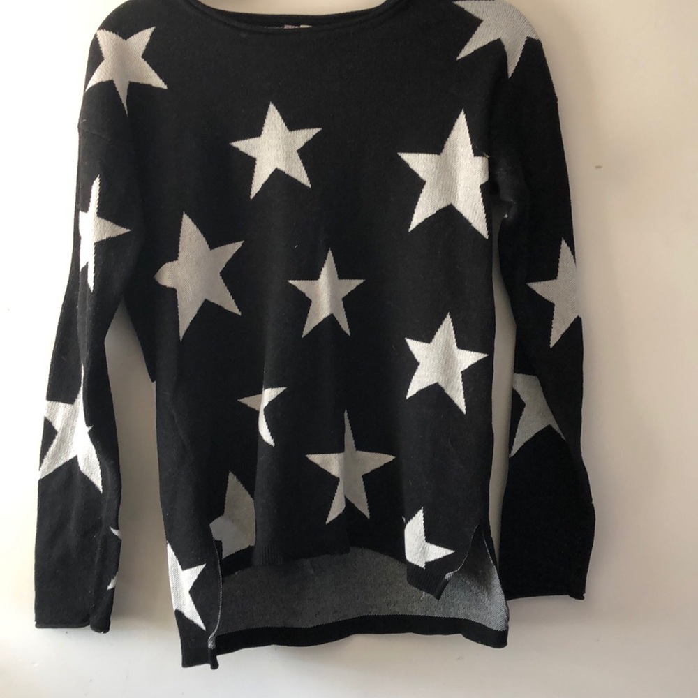 super cute star Sweater!!!